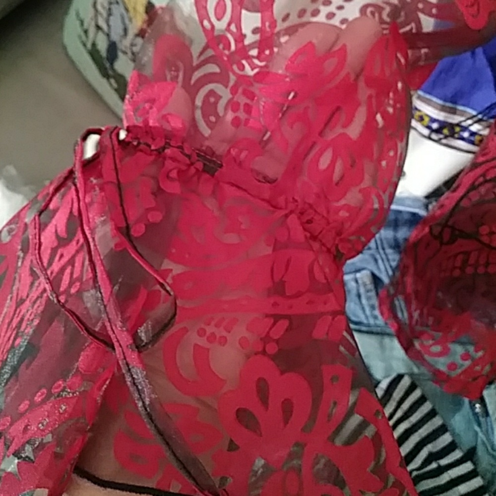 SheerSophisticated and Elegant shirt - Picture 7 of 8